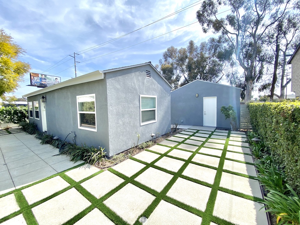 2249 Garnet Avenue